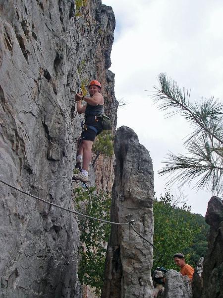 nelson-via-69.JPG - The Headwall.  You ascend on the left to the summit then descend back to this point.