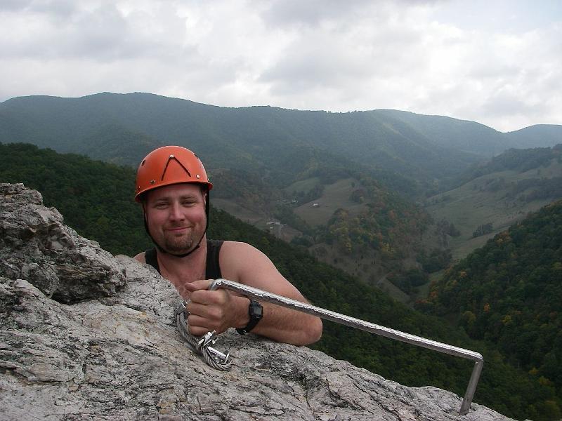 nelson-via-77.JPG - Jamie making a beeline off of the narrow, exposed summit.