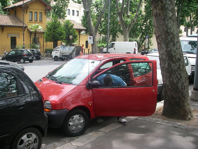 parking.JPG - Parallel parking in Italy.